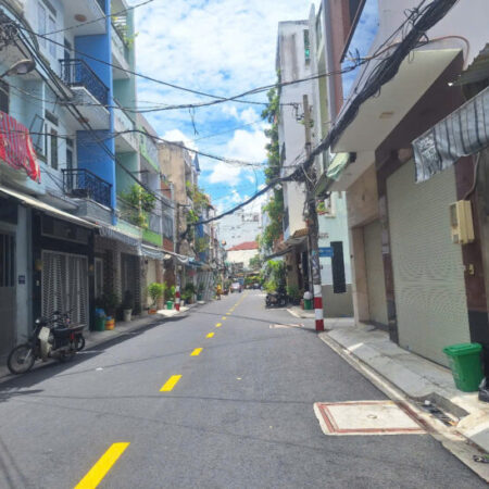 Bán nhà HXH 8m Lũy Bán Bích Tân Phú 4m x 15m (60m2) 4 tầng+ ST, 1 phút tới chợ Tân Phú chỉ 9,3 tỷ !