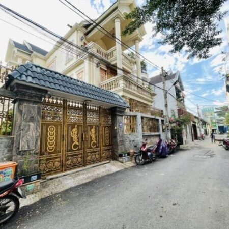 Bán biệt thự TẶNG NỘI THẤT SỊN 10 tỷ- Gò Dưa Tam Bình Thủ Đức 35 tỷ