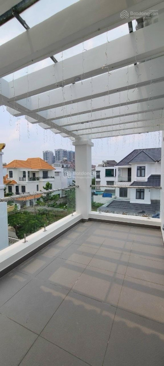 Bán biệt thự đẹp gần Global City Đỗ Xuân Hợp