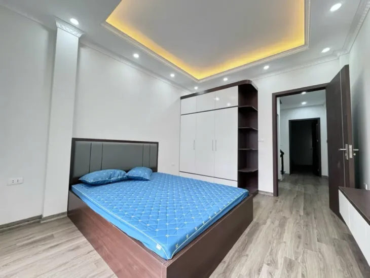 Bán Nhà Xuân Đỉnh 35m + 5 Tầng + Mặt tiền: 5.2m Dân Xây + Full Nội Thất + Gần CV Hòa Bình giá Chỉ