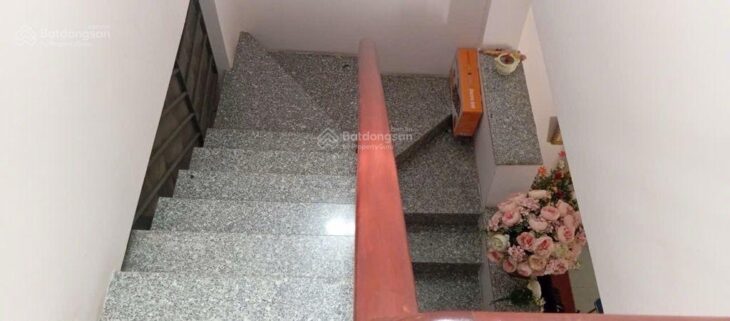 NHÀ 3 TẦNG – SIÊU ĐẸP – ĐƯỜNG RỘNG RÃI Ô TÔ NGỦ TRONG SÂN -GÍA CHỈ 5.75 TỶ