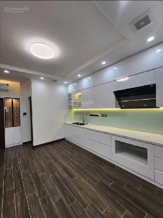 NHÀ ĐẸP MỚI KOONG VỪA Ở VỪA KD – DT 96M2, 5 TẦNG, KIM MÃ, BA ĐÌNH. GIÁ 21 TỶ