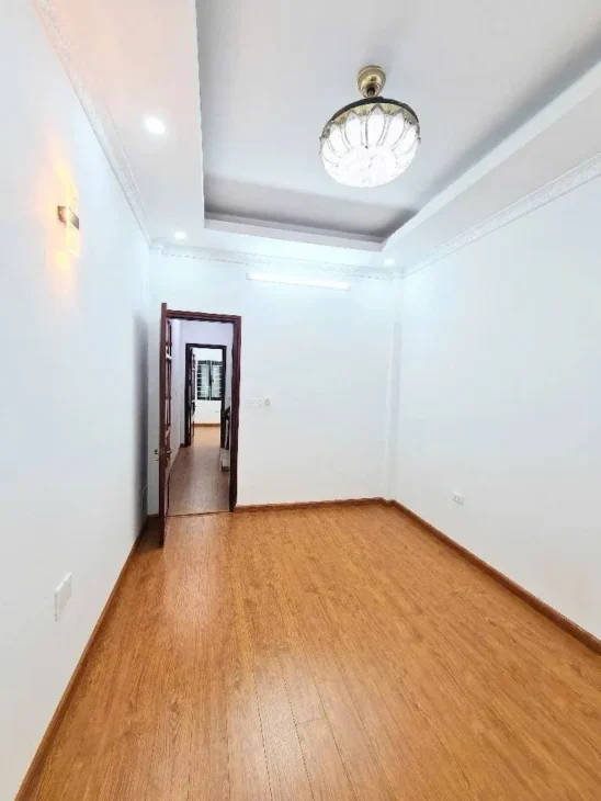 Bán Nhà Xã Đàn 34.7m2. 4 tầng. mặt tiền 3.05. giá chỉ 12.85 Tỷ Đống Đa Hà Nội