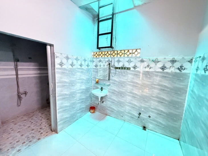 Bán Nhà 100m2, <5Tỷ hiếm, HXH thông Tô Ngọc Vân gần Ngã Tư Ga, giáp Gò Vấp