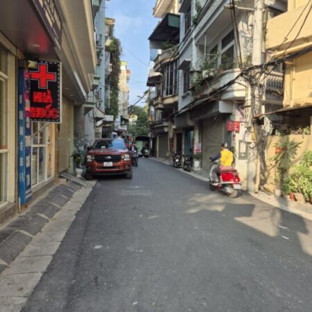 Trương Định – 40m – 5 Tầng – Đường Ô Tô Tránh – Kinh Doanh Đỉnh_10 Tỷ Trương Định – 40m – 5 Tầng – Đường Ô Tô Tránh – Kinh Doanh Đỉnh_10 Tỷ