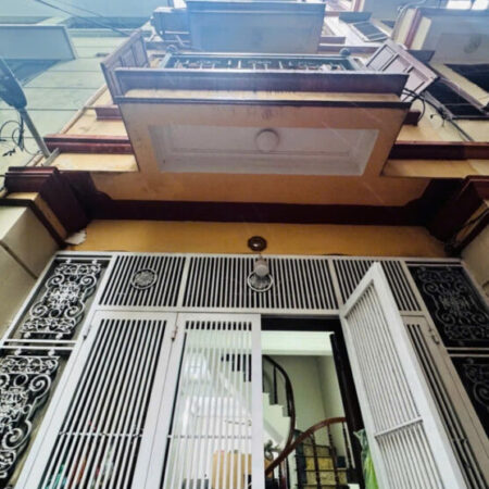 BÁN NHÀ ĐƯỜNG LÁNG, NHÀ ĐẸP DÂN XÂY, GẦN PHỐ – 39M2, 5T, 8.5 TỶ