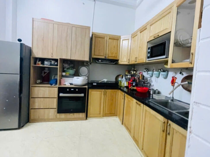 BÁN NHÀ ĐƯỜNG LÁNG, NHÀ ĐẸP DÂN XÂY, GẦN PHỐ – 39M2, 5T, 8.5 TỶ