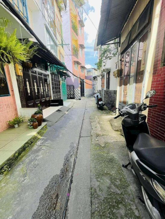 Bán nhà Trần Bình Trọng, P.1, 4.5 x 19m, 4 tầng, 6pn, 7wc, 8.7 tỷ, TL