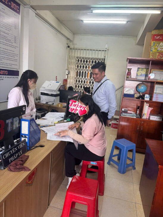 SỐC! Nhà Phố SỔ HỒNG SẴN – Giá Chỉ 1,7 TỶ, Nhận Nhà Ở Ngay.