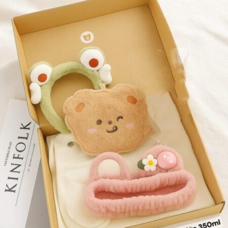 Quà tặng túi chườm ấm bụng kinh + phu kiện tặng bạn gái hoặc người thân yêu bất kì dịp nào cũng hợp