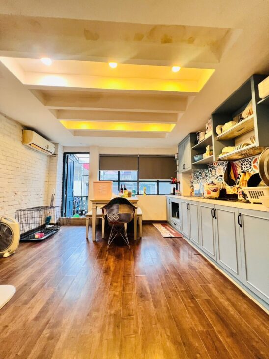 Phạm Tuấn Tài, lô góc vỉa hè kinh doanh, ô tô dừng đỗ, 70m, 32 Tỷ