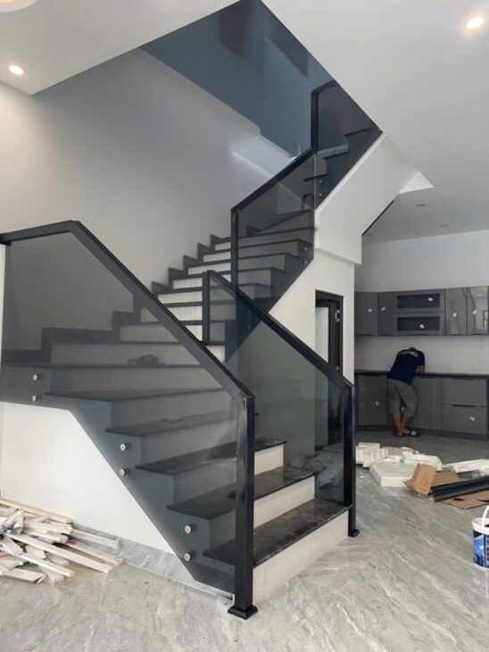 Nhà tôi cho thuê nhà mới, lô góc ,vỉa hè, 115m2- 4T, Hoàng Cầu_47 Tr