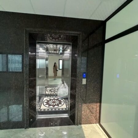 Nhà mình cho thuê nhà mới, lô góc ,vỉa hè, 97m2- 4T, Chùa Láng_28 Tr