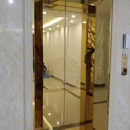 Cho thuê Nhà căn góc, mới, thang máy, 116m2_ 4T; vỉa hè, Đội Cấn-45 Tr