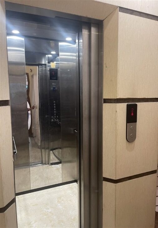 Cho thuê nhà mới, căn góc, Xã Đàn, thang máy; vỉa hè 116m2* 5T- 45 Tr