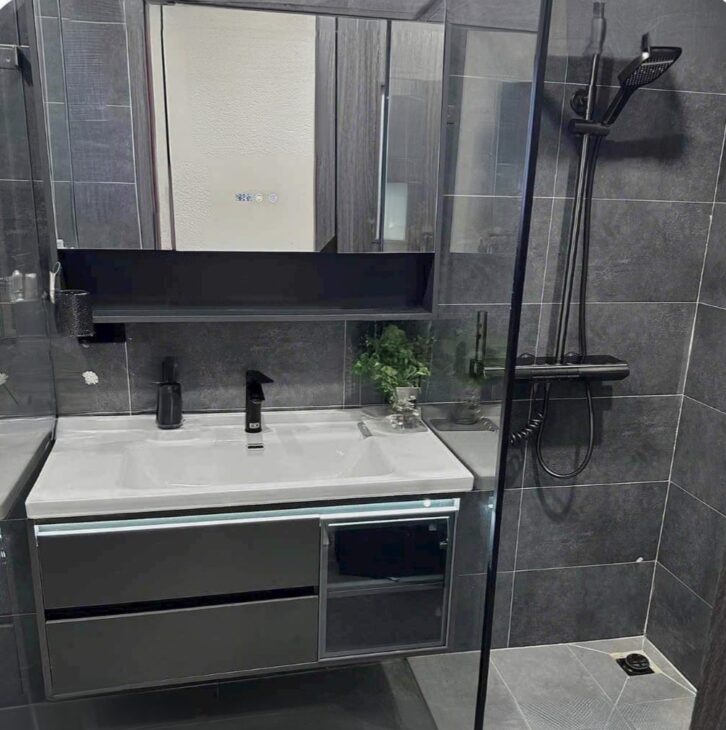 Tôi cho thuê nhà hai mặt tiền,mới ,vỉa hè, 106m2- 5T, Thành Công_30 Tr