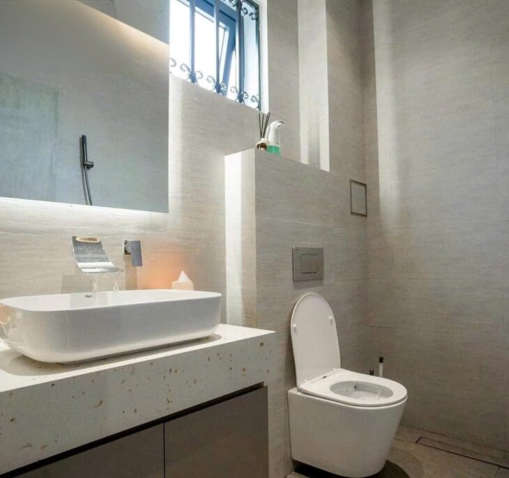 Cho thuê nhà mới, lô góc, thang máy, 116m2_ 4T; vỉa hè, Giảng Võ-45 Tr