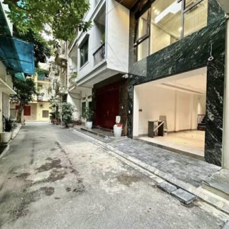 Ô TÔ ĐỖ CỬA- NHÀ Ở XUÂN LA_TÂY HỒ- DT 55m2, 5 TẦNG THANG MÁY- NGÕ KINH DOANH- 16 TỶ
