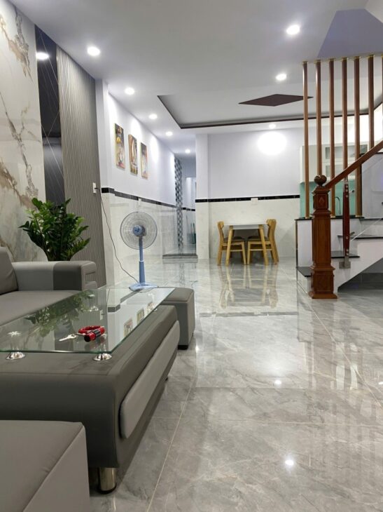 Bán nhà Bưng Ông Thoàn, Phước Long B, Q.9, TP HCM. DT 100m2, 2 tầng, 4PN, SH, 7.29 tỷ.