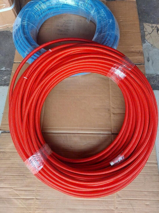 Ống chịu nhiệt teflon bọc lưới inox, bọc bố vải xanh đỏ