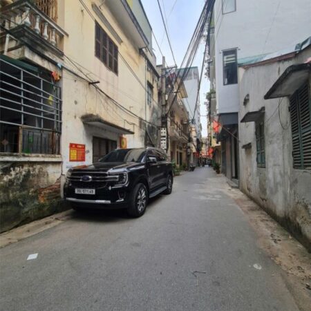 BÁN NHÀ TRƯỜNG CHINH, THANH XUÂN, THANG MÁY XÂY MỚI DÂN TRÍ CAO, 68M2 GIÁ 16 TỶ