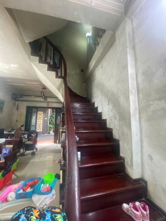 Bán nhà Ngọc Thụy – Long Biên 32m² 4 tầng 11.7 tỷ