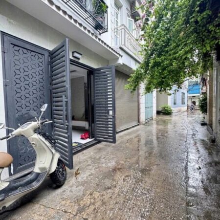 DUY NHẤT Bán nhà Ngũ Nhạc Hoàng Mai – 39m2 – 5 tầng – full nội thất – 15m ô tô tránh nhú 7 tỷ