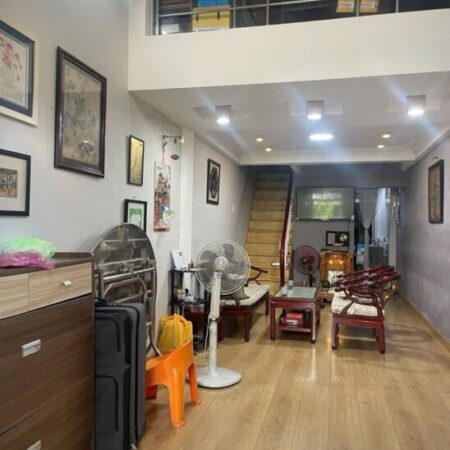 CĂN NGON, Nhà 1/ Nguyễn Văn Nghi, 50m2, 3 tầng 3PN, 4.5 tỷ TL 0964364745