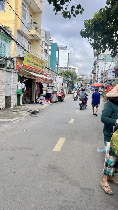 CĂN NGON, Nhà 1/ Nguyễn Văn Nghi, 50m2, 3 tầng 3PN, 4.5 tỷ TL 0964364745