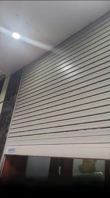 Cần bán nhà có SĐCC Ngõ Hoàng Mai, 40m² x 4 tầng 8,5 tỷ