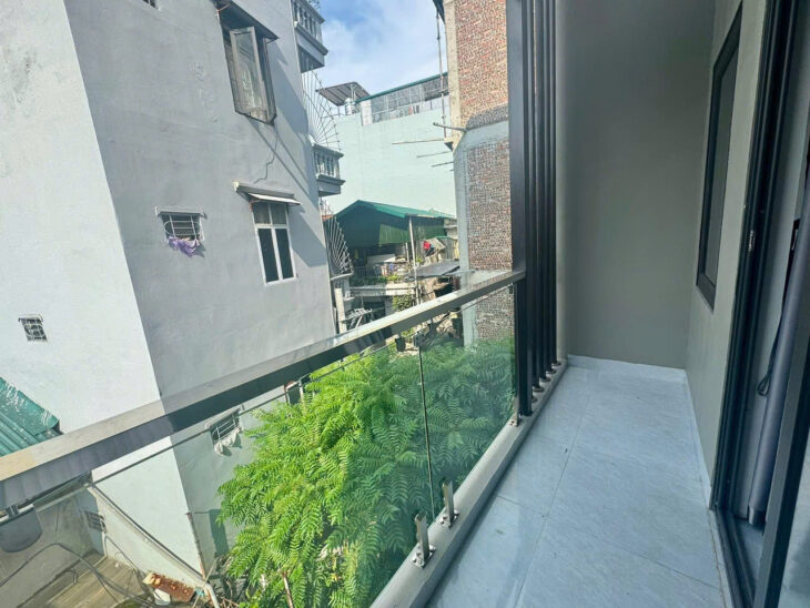 Bán nhà ngõ Tân Mai 82m², xây 5 tầng, mặt tiền 5,5m 16 tỷ – có thang máy