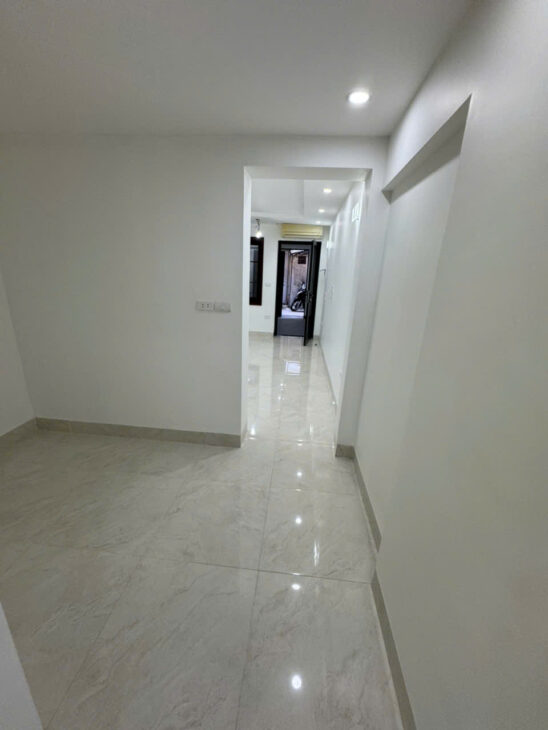 Tập thể Đào Tấn SĐCC diện tích 60m2, 2 ngủ, 2 vệ sinh, 3.7 tỷ