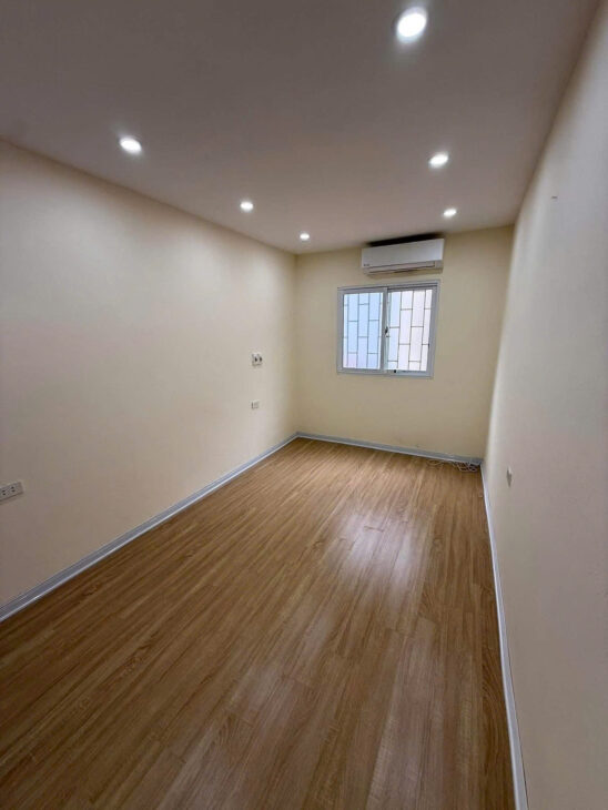 Bán nhà có SĐCC ngõ Tô Tiền,19.3m² x 4 tầng, 3 ngủ, 2 wc, 4.65 tỷ