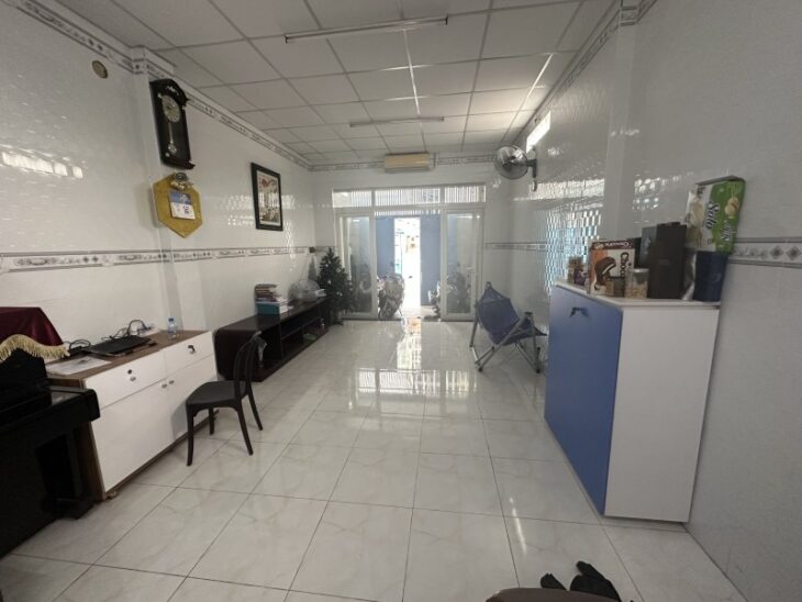 Bán nhà đường số 8, Hiệp Bình Chánh, Thủ Đức, TP HCM 96m2, 2 tầng, 2PN, sổ hồng, giá 6.1 tỷ.