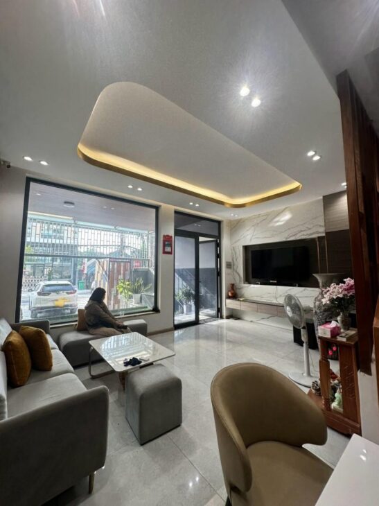 NHÀ SIÊU ĐẸP TẶNG NỘI THẤT 5 TẦNG – KDC SAVICO TAM BÌNH – ĐƯỜNG SỐ 12- 18.5 TỶ