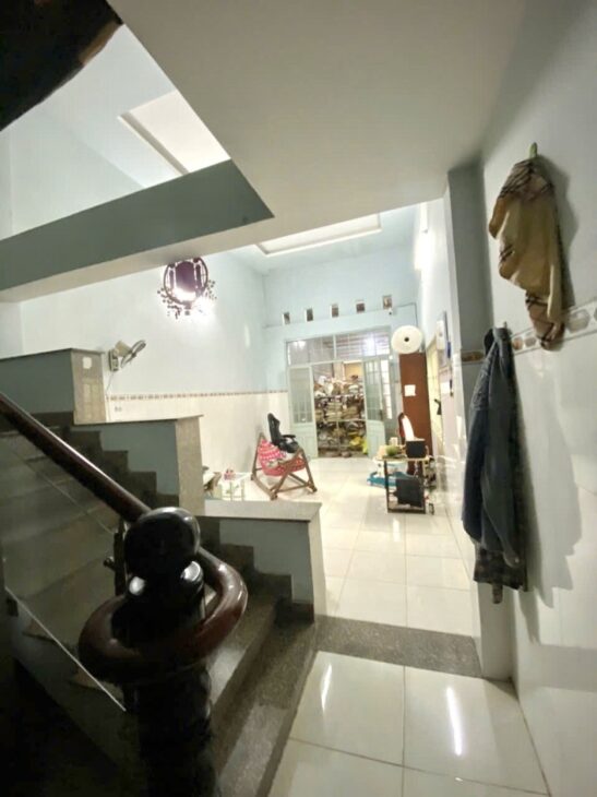 Bán nhà MẶT TIỀN Kinh Doanh ngày đêm,đường 20M,vỉ hè cực ĐẸP,chỉ 50tr/m2