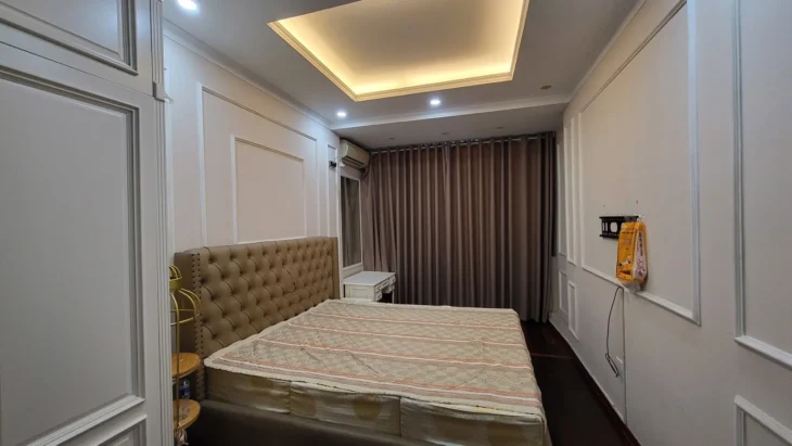 Bán Nhà Đê Trần Khát Chân 27m2. 4 tầng. mặt tiền 3.25m. giá 13.6 Tỷ Hai Bà Trưng Hà Nội