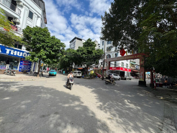 Bán đất đẹp tại Xuân Đỉnh, lô góc 2 thoáng, oto thông, nhỉnh 7 tỷ