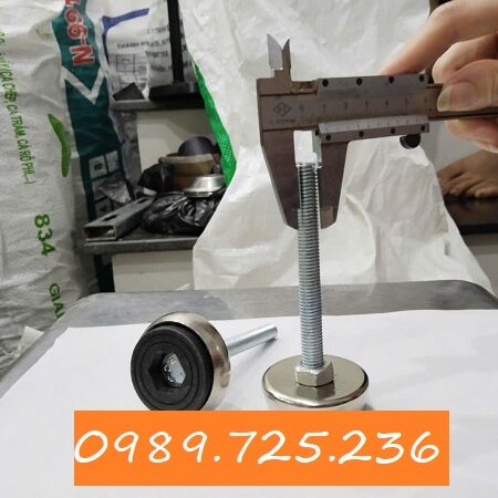 Vì sao nên mua chân phễu M10x100?