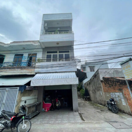 Mặt tiền chợ Phương Sài – căn góc siêu đẹp – chỉ 4,75 tỷ!