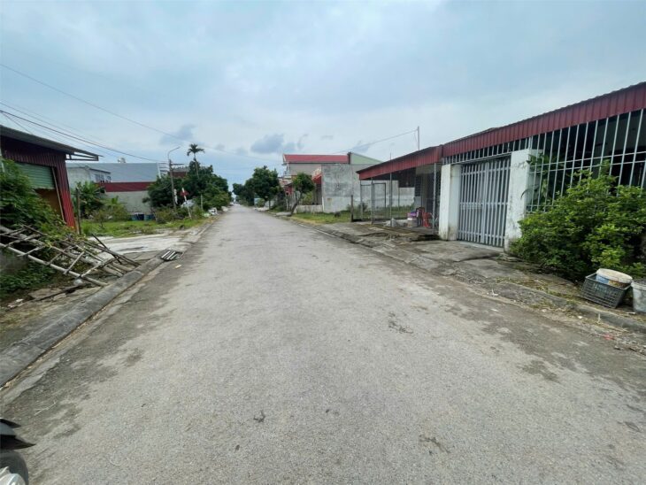 Mặt đường lớn Vũ Thị Ngọc Toàn – có sẵn nhà cho thuê – giá hiếm! Giá 2.4xx tỷ ZALO 0567 222 555