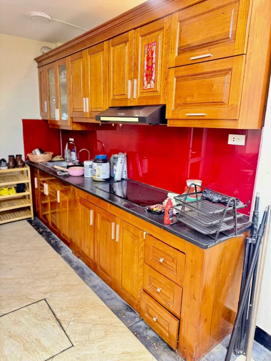 Bán Nhà Hào Nam 30m2. 6 tầng. mặt tiền 3.9m. giá 9.65 Tỷ Đống Đa Hà Nội