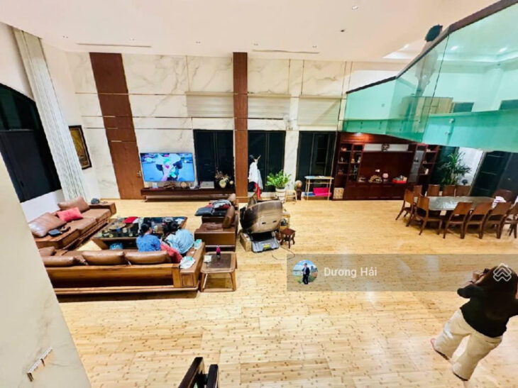 Bán nhà Xuân Đỉnh – Ngoại Giao Đoàn – 140m MT 8m – Gara Ô tô – Full Nội Thất 2 Thoáng