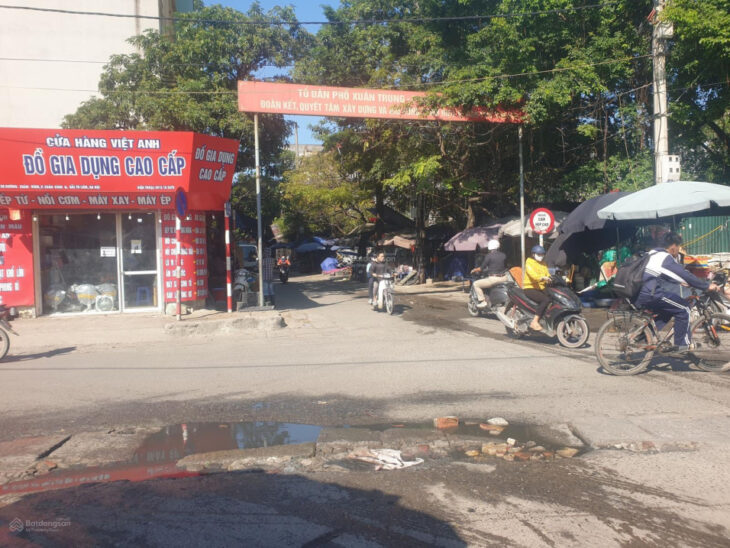 BÁN NHÀ 5 TẦNG, XUÂN ĐỈNH – BẮC TỪ LIÊM. SỔ VUÔNG, Ô TÔ ĐỖ CỔNG. GIÁ NHỈNH 4 tỷ