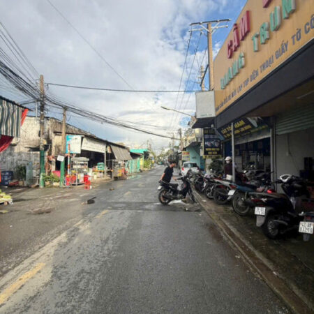 Bán Dãy Trọ 256m² (13 phòng + kiot), Nguyễn Đức Thiệu 100m thông Lý Thường Kiệt, Dĩ An, chỉ 5,8 tỷ!