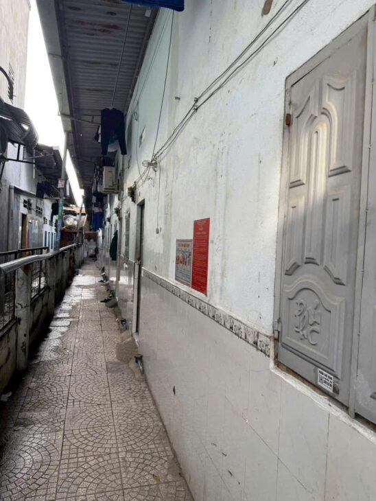 Bán Dãy Trọ 256m² (13 phòng + kiot), Nguyễn Đức Thiệu 100m thông Lý Thường Kiệt, Dĩ An, chỉ 5,8 tỷ!