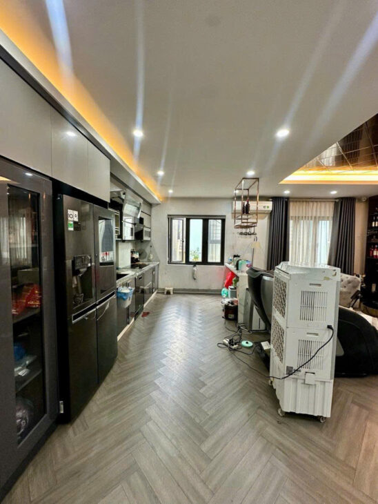 Bán nhà phân lô bàn cờ Hoàng Văn Thái – Lô góc – Gara 2 ô tô 55m 6 tầng thang máy