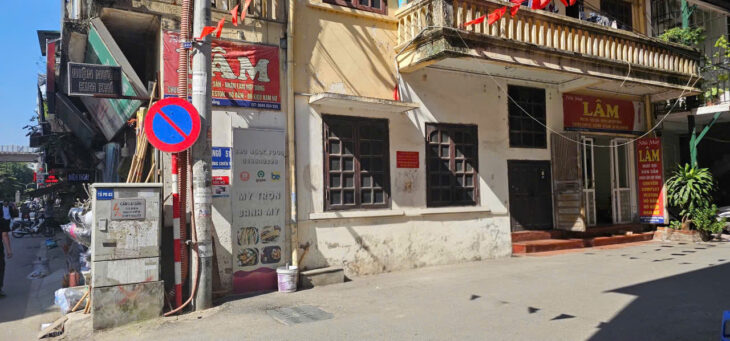 Chính công ty đến thuê bên Phố thắng lợi, Văn Quán, 80m, 19.5 triệu/tháng, 2 Mặt Phố xe con hạn chế Chính công ty đến thuê bên Phố thắng lợi, Văn Quán, 80m, 19.5 triệu/tháng, 2 Mặt Phố xe con hạn chế