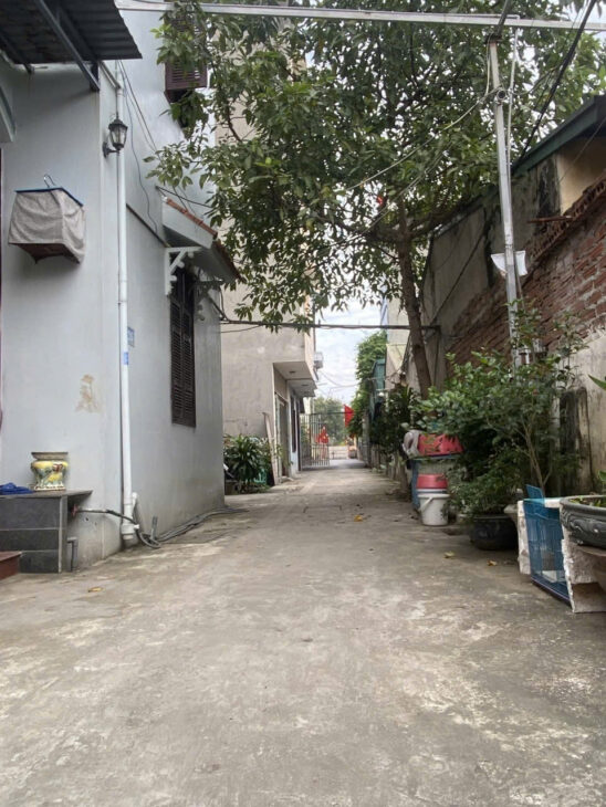 HÀNG FO CHO CÁC NHÀ ĐÀU TƯ XÂY CCMN ĐÂY Ạ . BẮC TỪ LIÊM .DIỆN TÍCH 109.5M .LÔ GÓC .NGÕ RỘNG . Ô TÔ