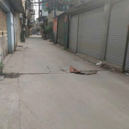 Bán nhà không sổ tại ngõ 271 Bùi Xương Trạch – 105m ngõ thông kinh doanh – Đất không quy hoạch –